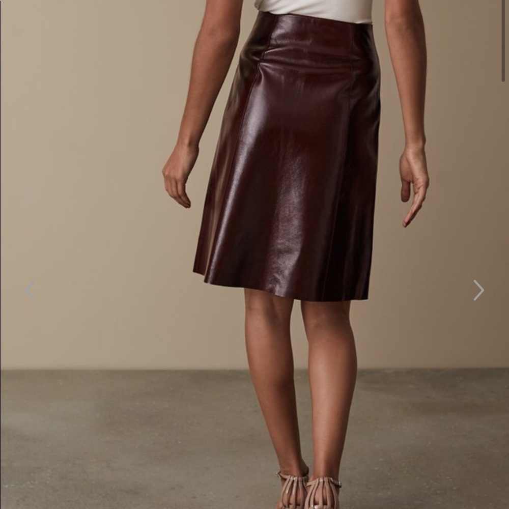 Reiss Hanna Oxblood Patent Leather Midi Skirt - Picture 3 of 8